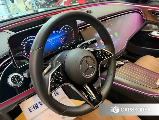 Mercedes-Benz E-class id 4393941 из Китая 21