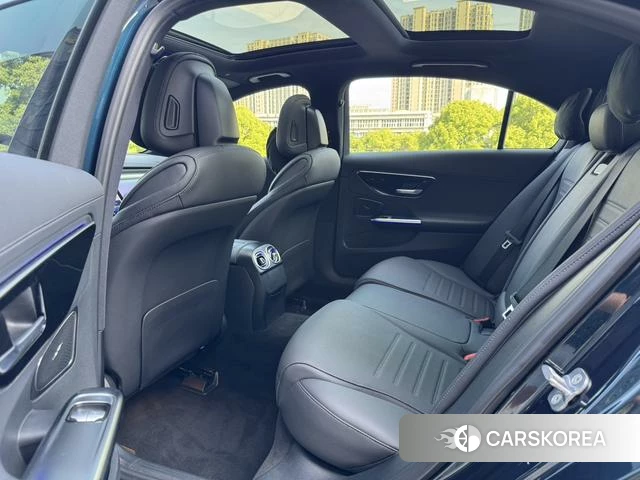 Mercedes-Benz Class C id 4348474 из Китая 10