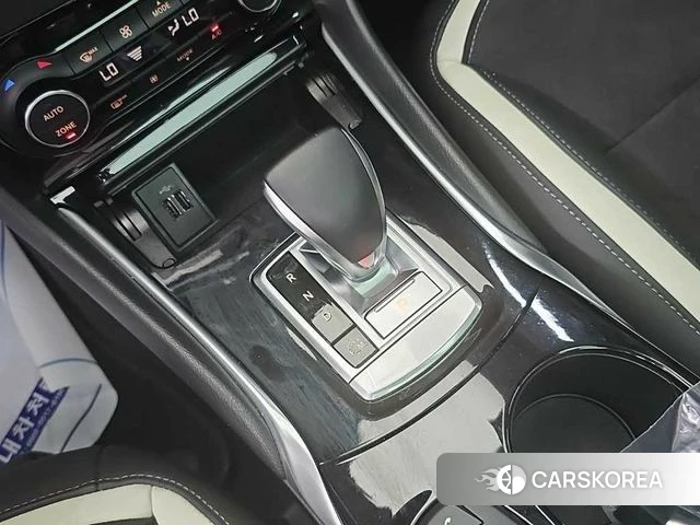 Infiniti Q30 id 4732804 из Кореи 16