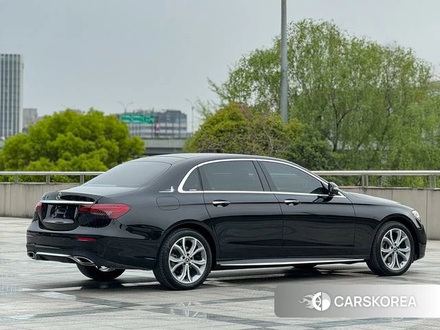 Mercedes-Benz E-class id 4290190 из Китая 14