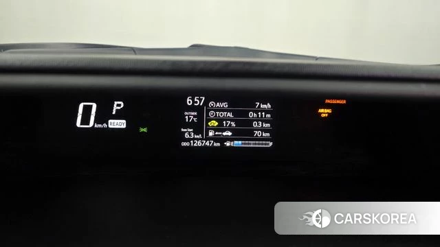 Toyota Prius C id 3834701 из Кореи 18