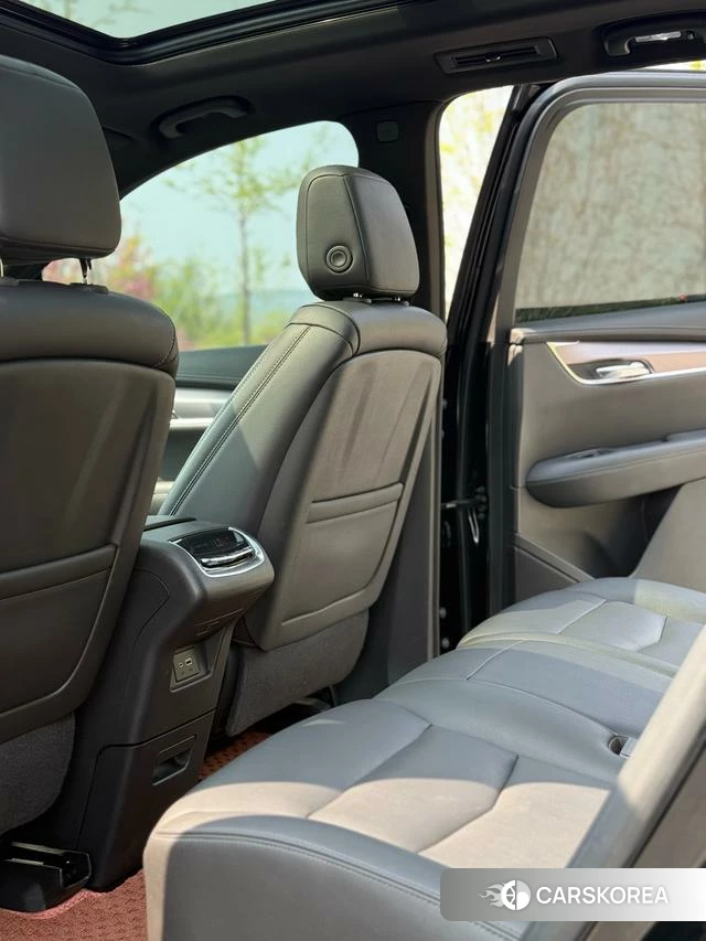 Cadillac XT6 id 4213615 из Китая 8