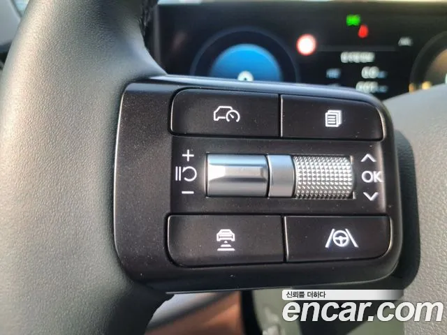 Hyundai Grandeur (GN7) id 2642871 из Кореи 8