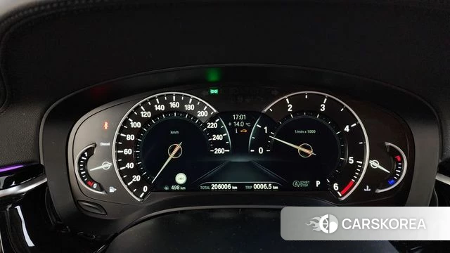 BMW 5 Series (G30) id 3853995 из Кореи 18