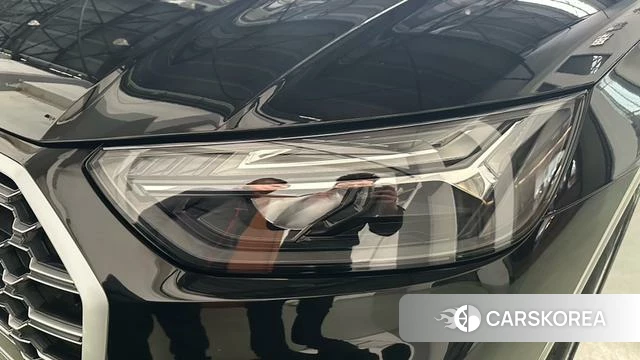 Audi Q5L id 4213259 из Китая 17