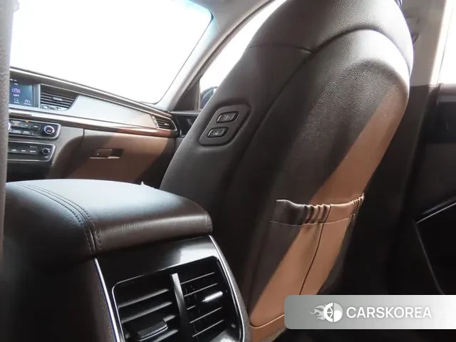 Kia Come New K7 id 3778848 из Кореи 18