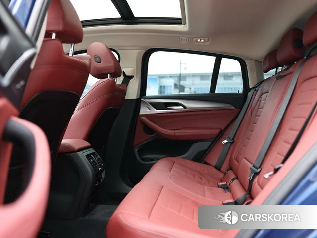 BMW X4 id 4359043 из Китая 15