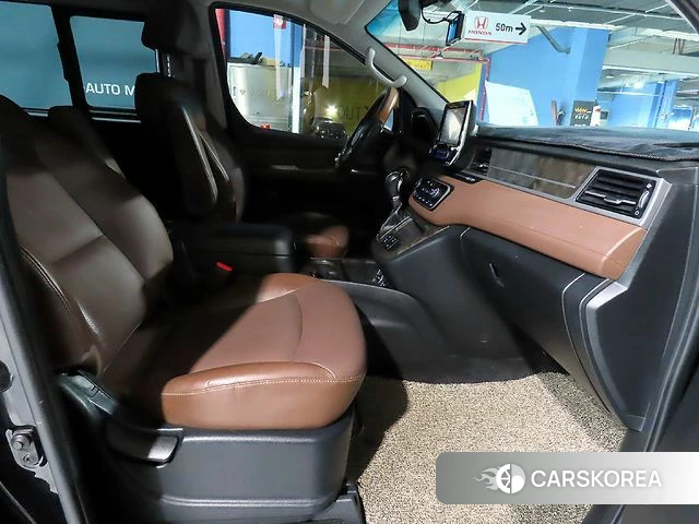 Hyundai The New Grand Starex id 4647495 из Кореи 18