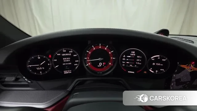 Porsche 911(992) id 3535037 из Кореи 18