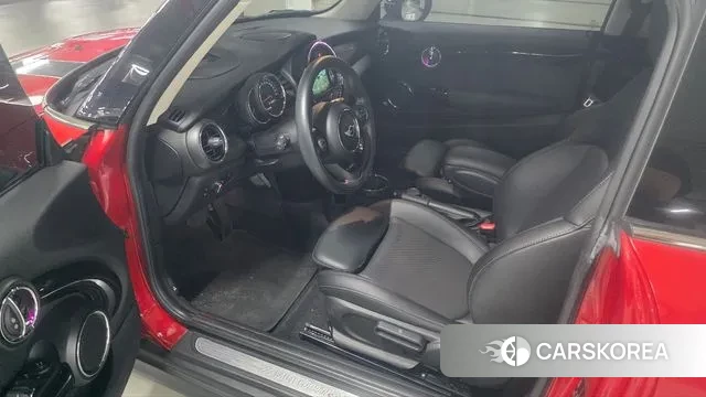 Mini Cooper S id 3090876 из Кореи 17