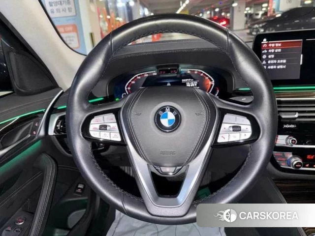 BMW 5 Series (G30) id 4534343 из Кореи 18