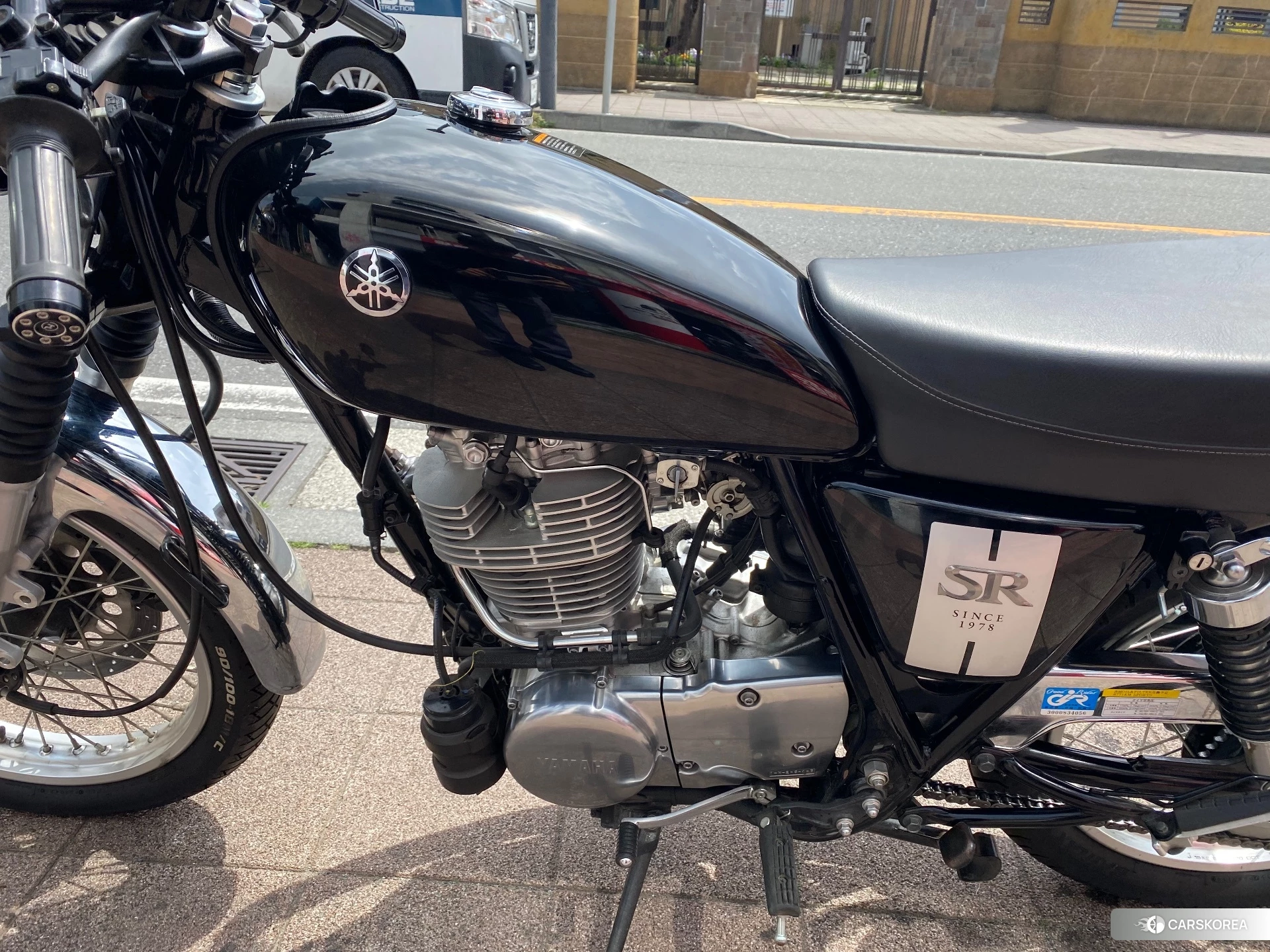 Yamaha SR 400 id 3946398 из Японии 9