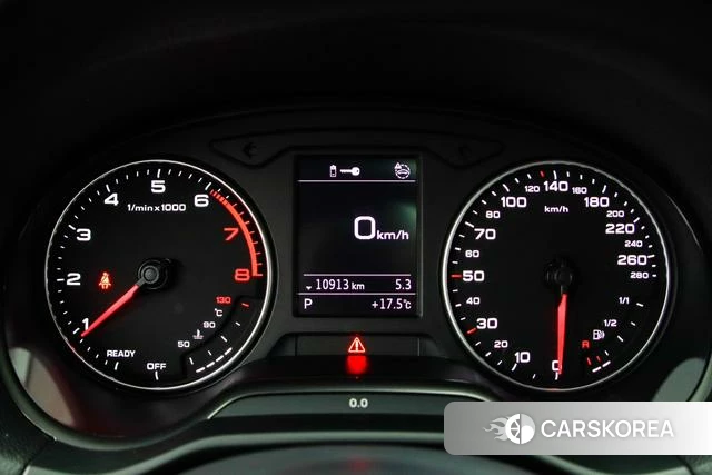 Audi Q2L id 4272906 из Китая 21