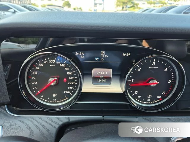 Mercedes-Benz E-Class W213 id 4339289 из Кореи 18