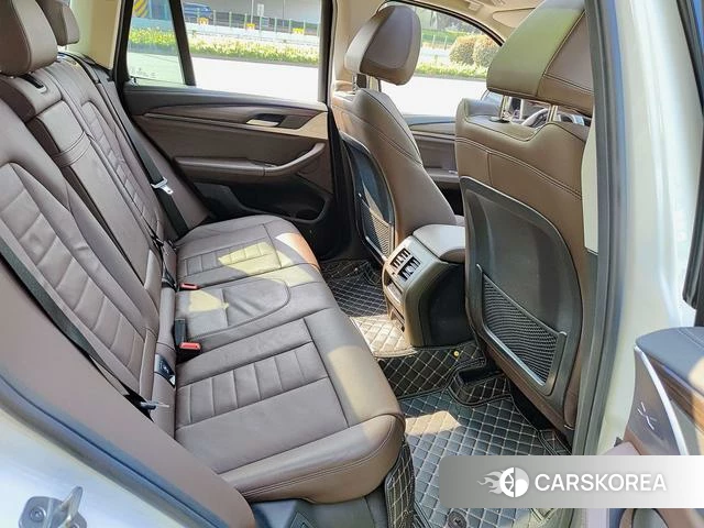 BMW X3 id 4321240 из Китая 8