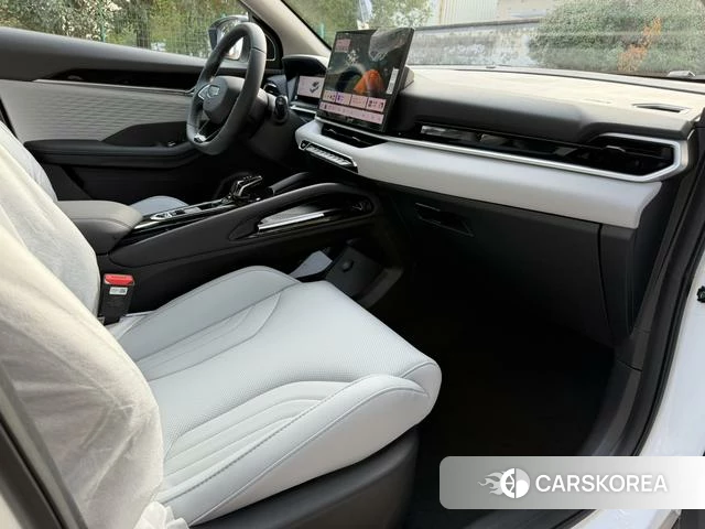 Geely Automobile Binyue id 3969181 из Китая 16