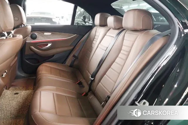 Mercedes-Benz E-Class W213 id 3468844 из Кореи 18
