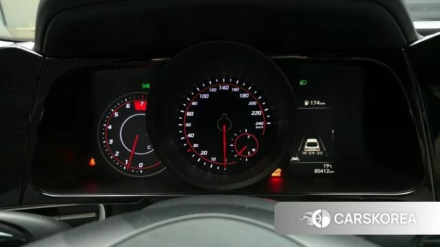 Hyundai Avante (CN7) id 4283377 из Кореи 18