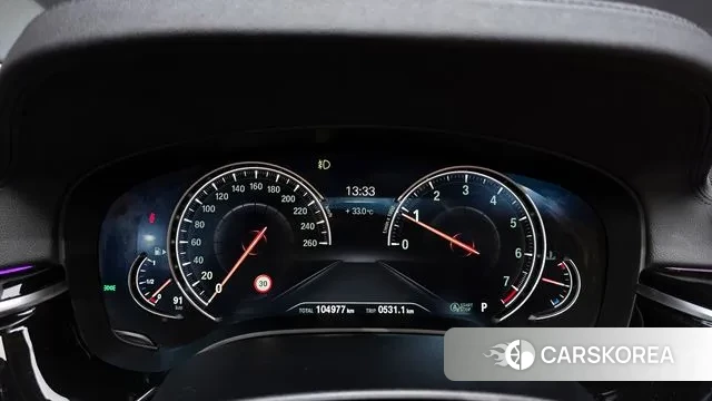 BMW 5 Series (G30) id 3045508 из Кореи 18