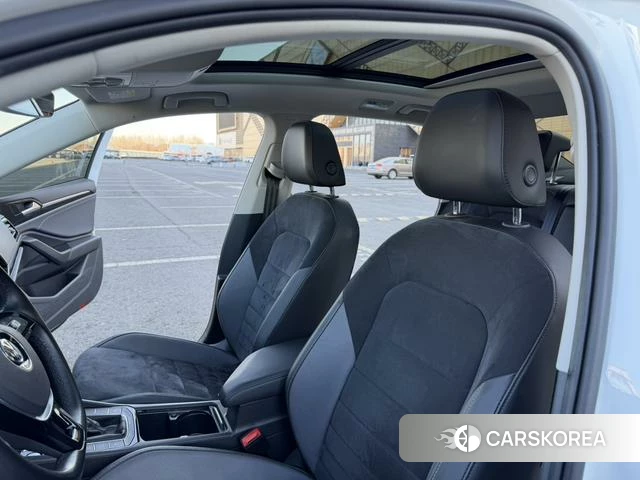 Volkswagen Sagitar id 4264886 из Китая 21