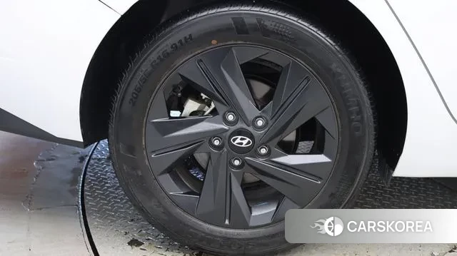 Hyundai Avante (CN7) id 3503630 из Кореи 18