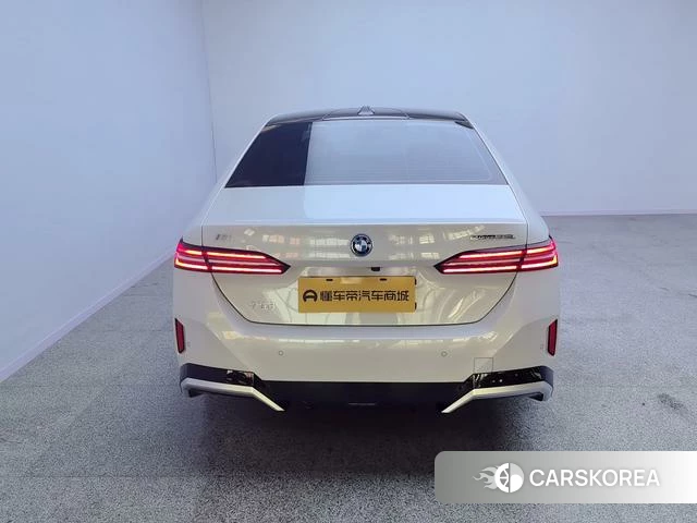 BMW i5 id 4259010 из Китая 18