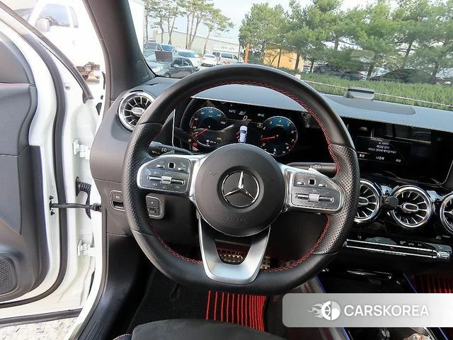 Mercedes-Benz GLA - Class H247 id 3820015 из Кореи 18