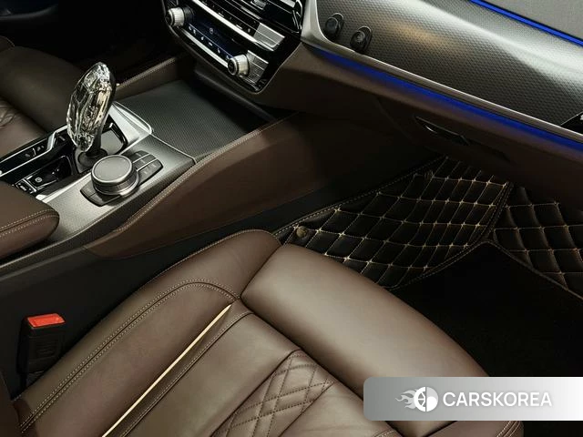 BMW 5 series (imported) id 4260447 из Китая 23