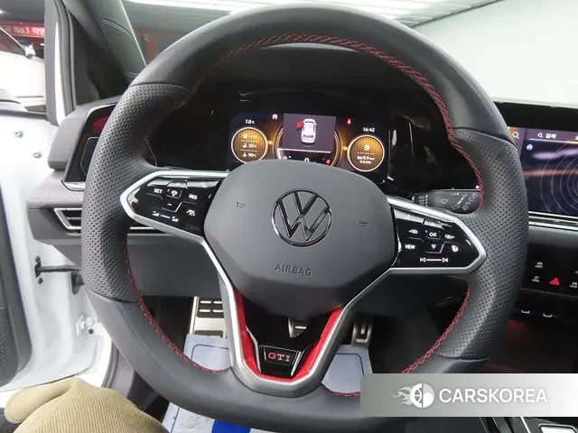 Volkswagen Golf 8th Generation id 3706544 из Кореи 18