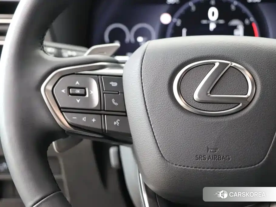 Lexus GX id 4606902 из Китая 29