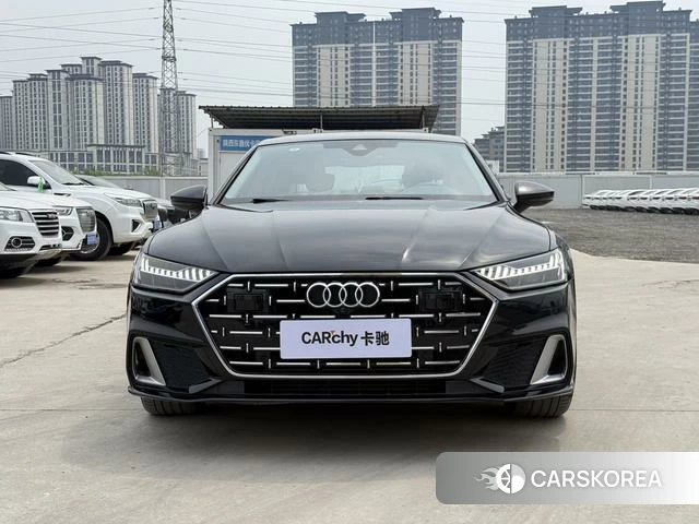 Audi A7L id 4263496 из Китая 15
