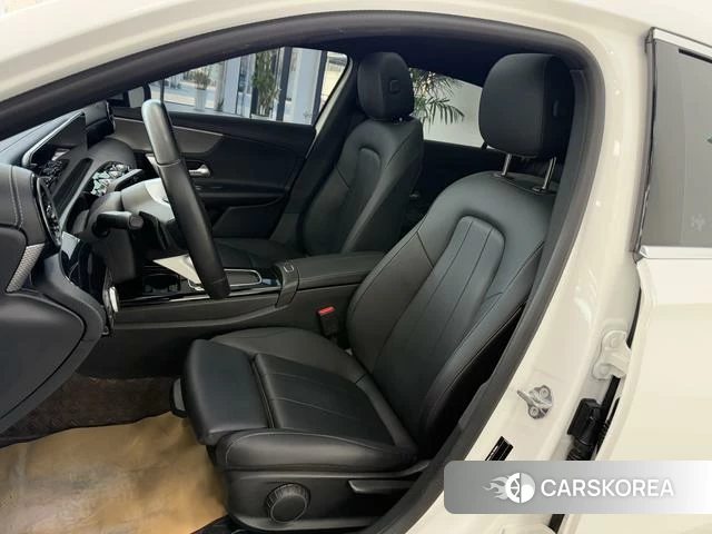 Mercedes-Benz Class A id 4272549 из Китая 20
