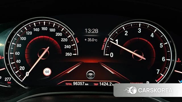 BMW 5 Series (G30) id 4647915 из Кореи 18