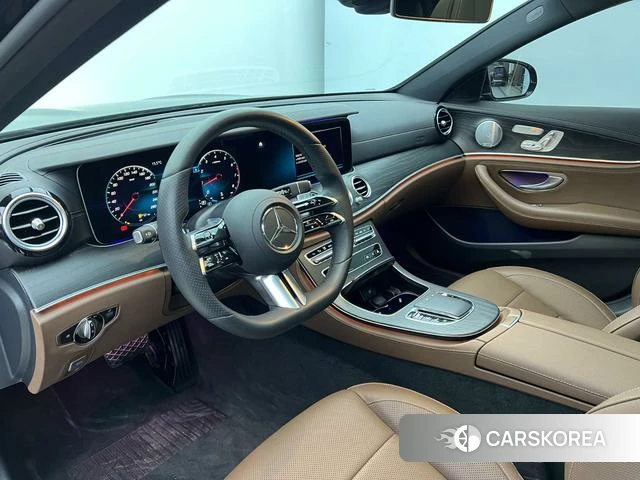 Mercedes-Benz E-class id 4236370 из Китая 33