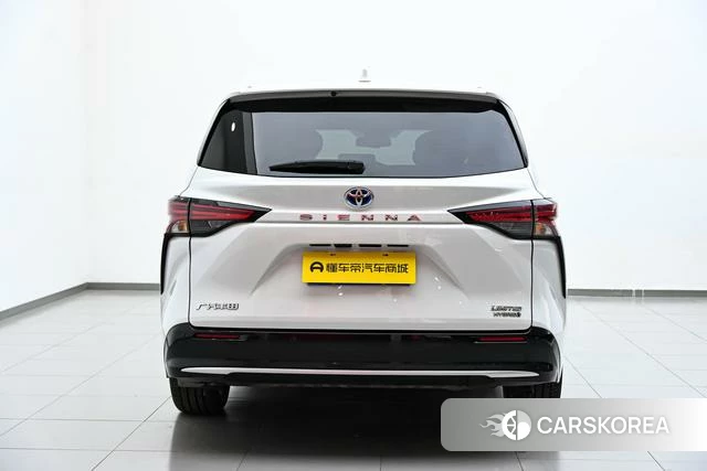 Toyota Saina id 4261783 из Китая 18
