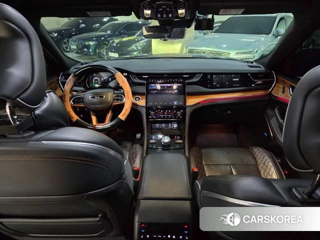 Jeep Grand Cherokee (WL) id 3823787 из Кореи 18