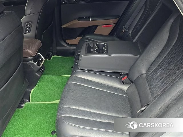 Hyundai Grandeur (GN7) id 3883605 из Кореи 15