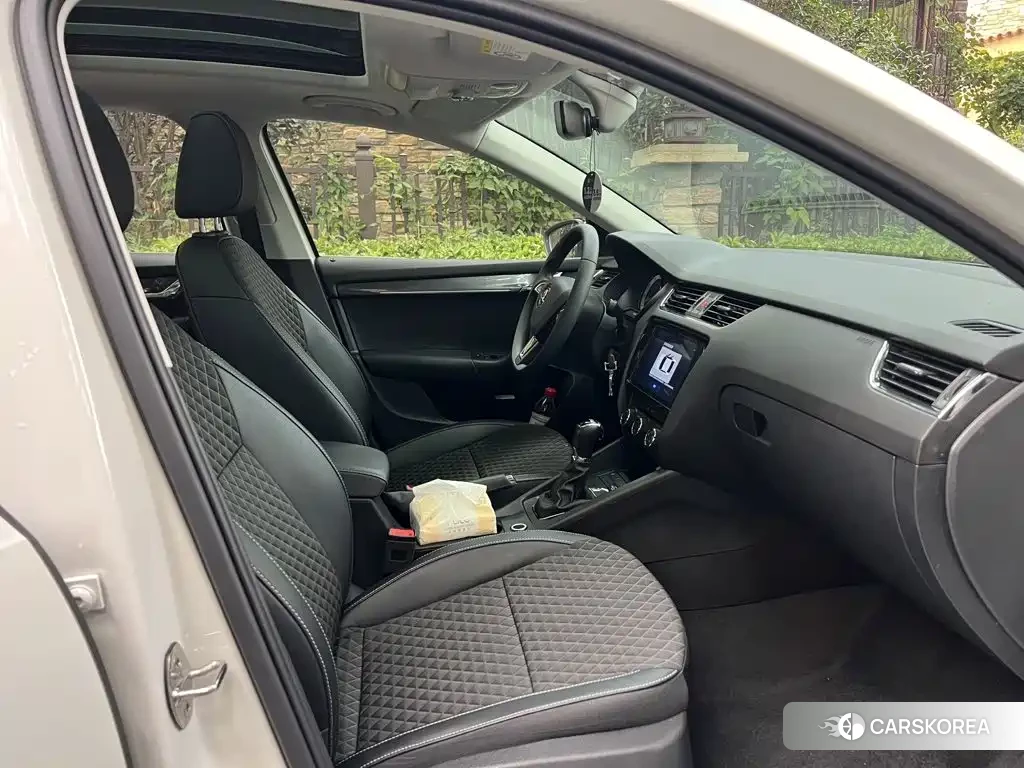Skoda Octavia id 4600845 из Китая 11