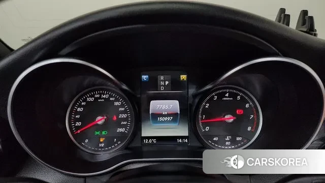 Mercedes-Benz C-Class W205 id 3703837 из Кореи 18