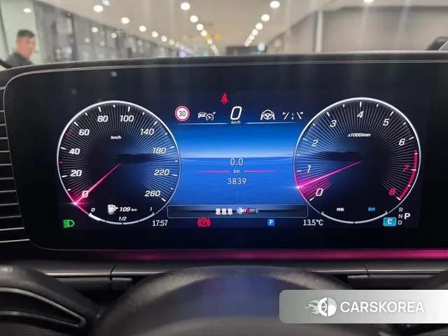 Mercedes-Benz GLE-Class W167 id 3399748 из Кореи 16