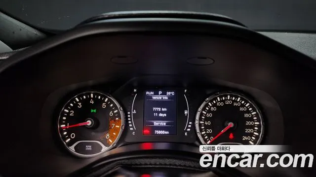 Jeep Renegade id 2798012 из Кореи 18