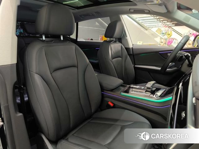 Audi Q8 id 4359340 из Китая 38