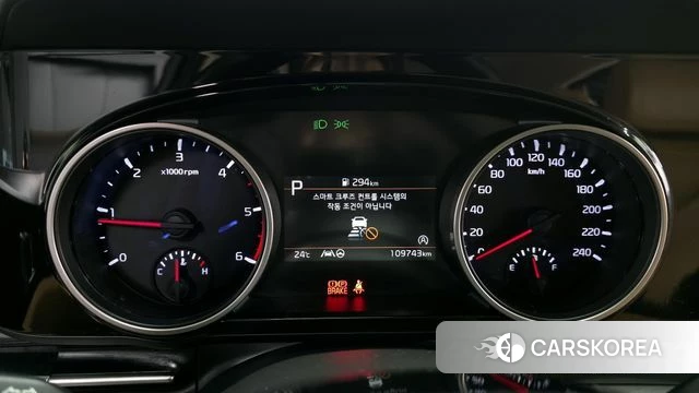 Kia Carnival 4th generation id 4424046 из Кореи 18