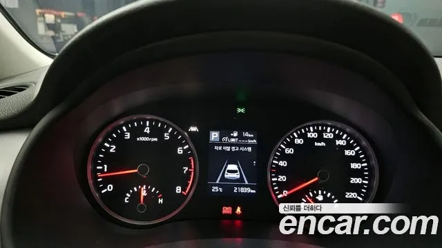 Kia Stonic id 2922869 из Кореи 18