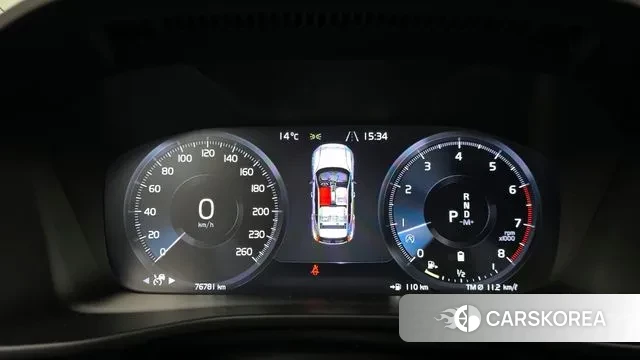 Volvo XC40 id 3764989 из Кореи 18