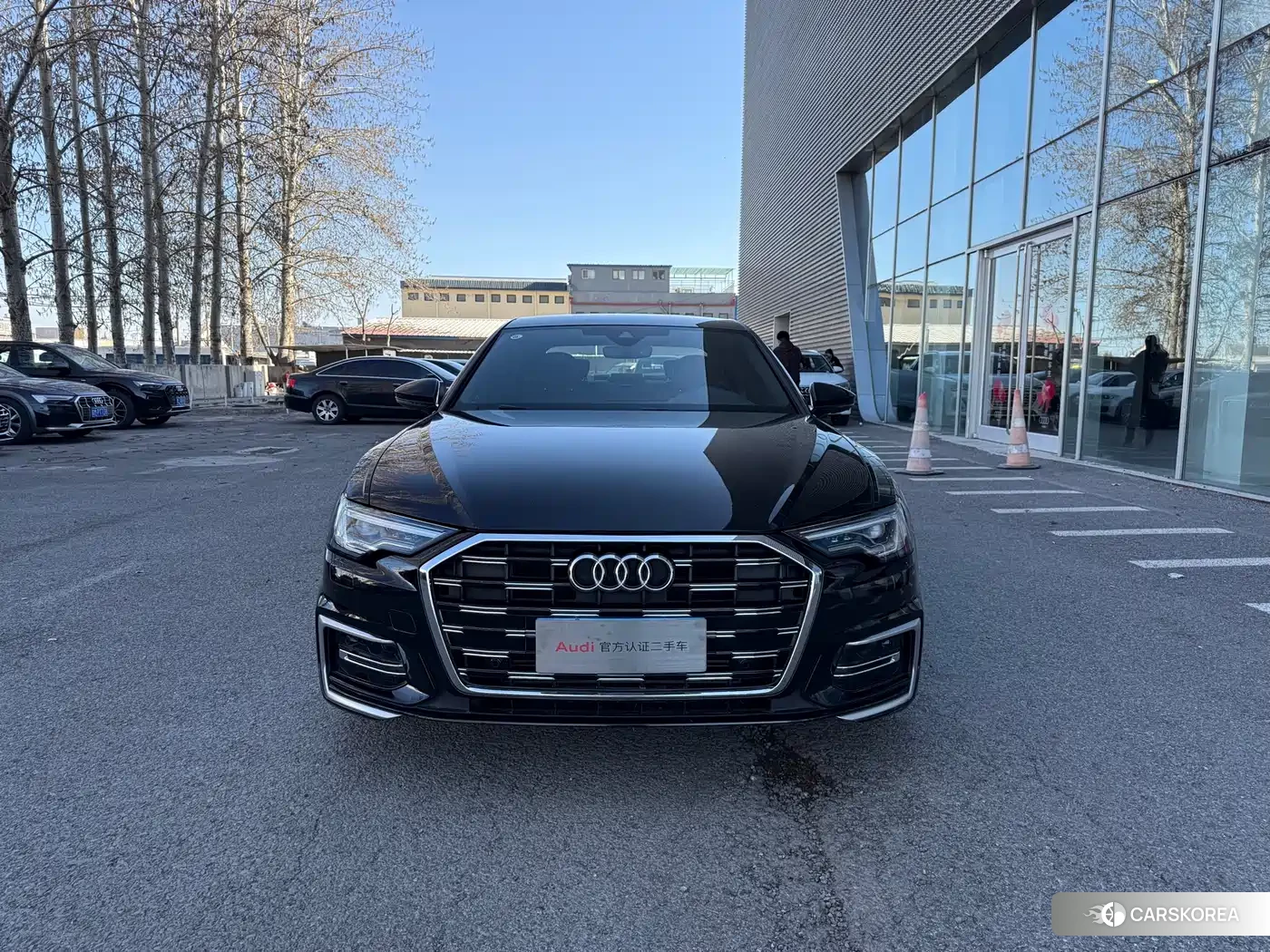 Audi A6L id 4576444 из Китая 13