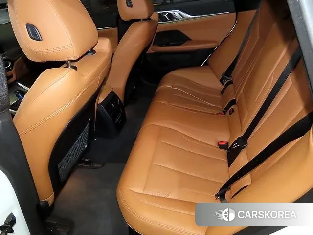 BMW i4 id 3670803 из Кореи 18