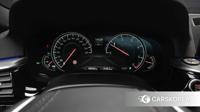 BMW 5 Series (G30) id 4331800 из Кореи 18