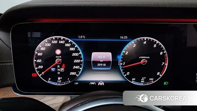 Mercedes-Benz E-Class W213 id 3646653 из Кореи 18