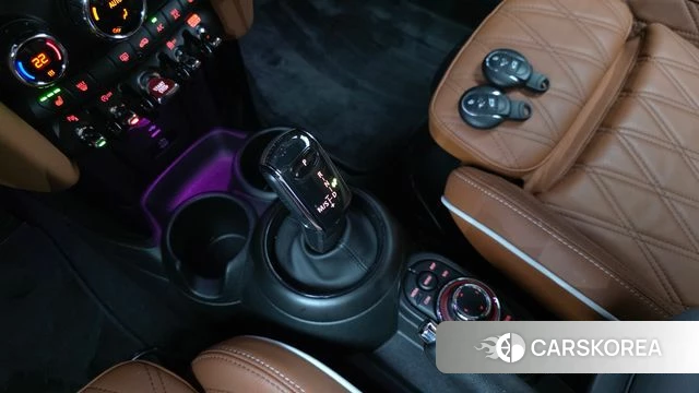 Mini Cooper S Convertible id 3921897 из Кореи 18